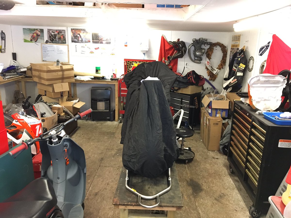 dankneen14's tweet image. Time to clear up the carnage that is post @iom_tt 🙈 #notsofun