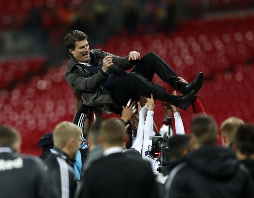  Happy Birthday to Michael Laudrup!  He was the first (and only) Dane to manage in the Premier League! 