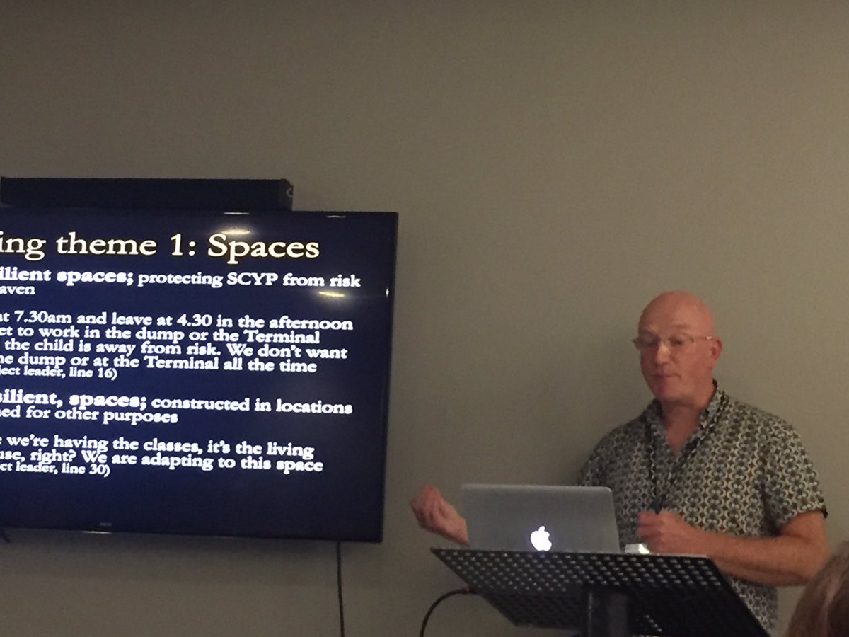 Andrew inspiring #PTRIV presenting on resilient places <a href="/adstevenson99/">Dr. Andrew Stevenson</a> <a href="/MMUPsychology/">Manchester Met Uni Psychology</a>