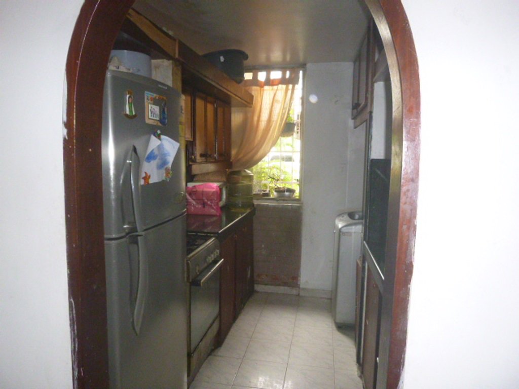 InmobiliariaDin's tweet photo. Se vende apartamento en La Casona Guatire de 72 mts2 Consta de 3 habitaciones, 2 baños y 1 puesto de estacionamiento. Llamar al 0414-0214345 https://t.co/ujBrjOauj2