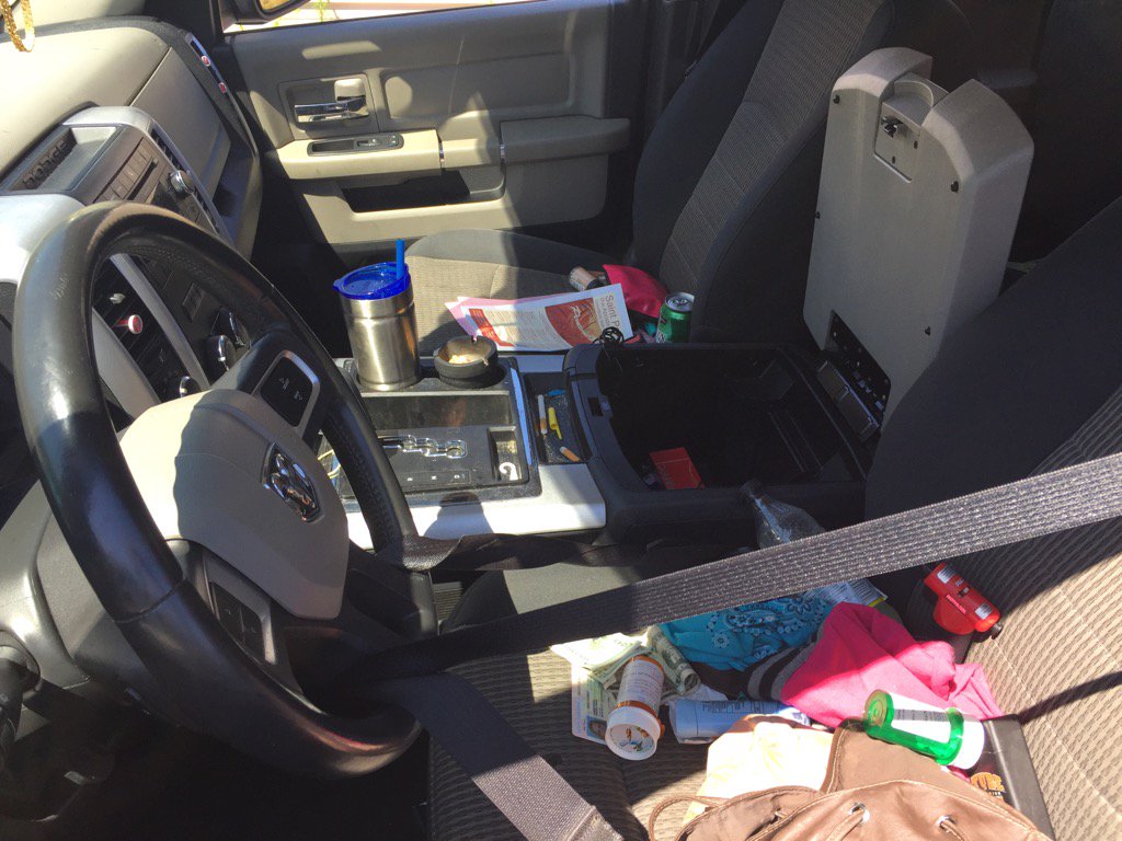 WBTVSteveO's tweet photo. 4 people in all now arrested for this..another sought on other warrants.. #methbust https://t.co/mXFQhcwjYg