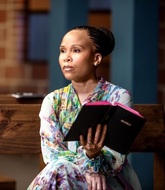 Looking at Leleti Khumalo on #Sarafina and now, she hasn't changed much 😍 and still a remarkable actress. #BlackDontCrack