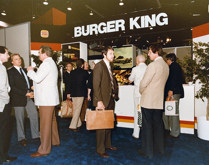 ICSC's tweet photo. #TBT to the 70s-80s when the #ICSCMaxi Awards were born and we introduced the Leasing #Mall. https://t.co/HghspL2Nkk