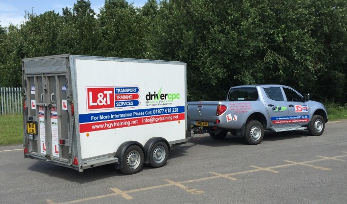 LandTTransport's tweet photo. The number 1 choice for LGV and PCV training school. #LGV #ADR #PCV #DriverCPC #Forklift #Lorryloadertraining https://t.co/YoM4i7rvtg https://t.co/znW9dUVi54