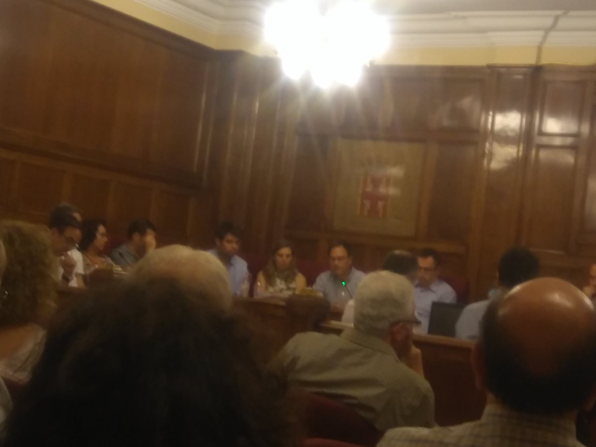 Sueordo's tweet photo. .@elmasnou_cat Li tremola la veu quant ha de parlar de Habitatge però no li cau la cara de vergonyeta quant no fa res. https://t.co/vADoPDSnbK