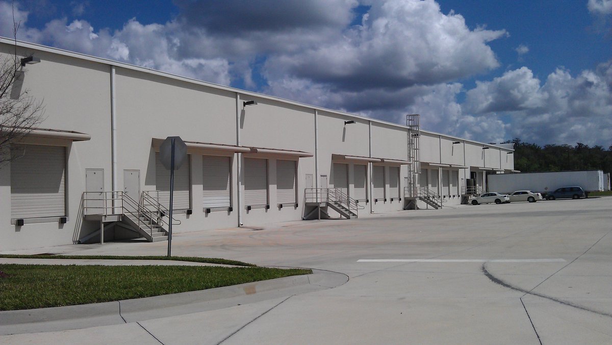 IsolaAssociates's tweet photo. ARRANGED $540,000 in #lifecompany #financing for #officewarehouse in #Orlando MSA. #mortgages #realestate #development #loans #CRE #dockhigh https://t.co/8qnz6iETc9