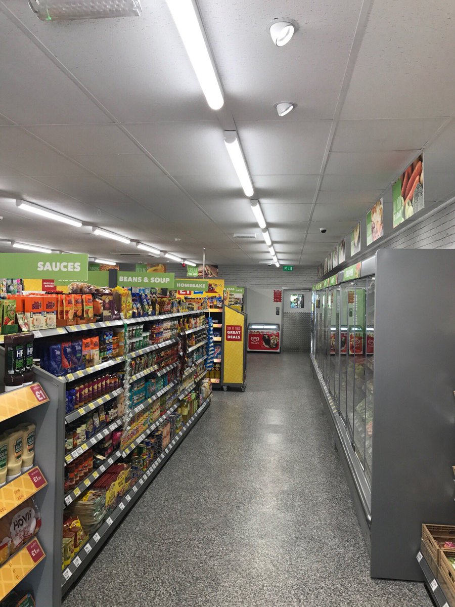 MarchHare6's tweet photo. Our latest refitted store opened this morning in Yate...looks amazing guys, well done #onestopstores #allin https://t.co/moxFg8wD86