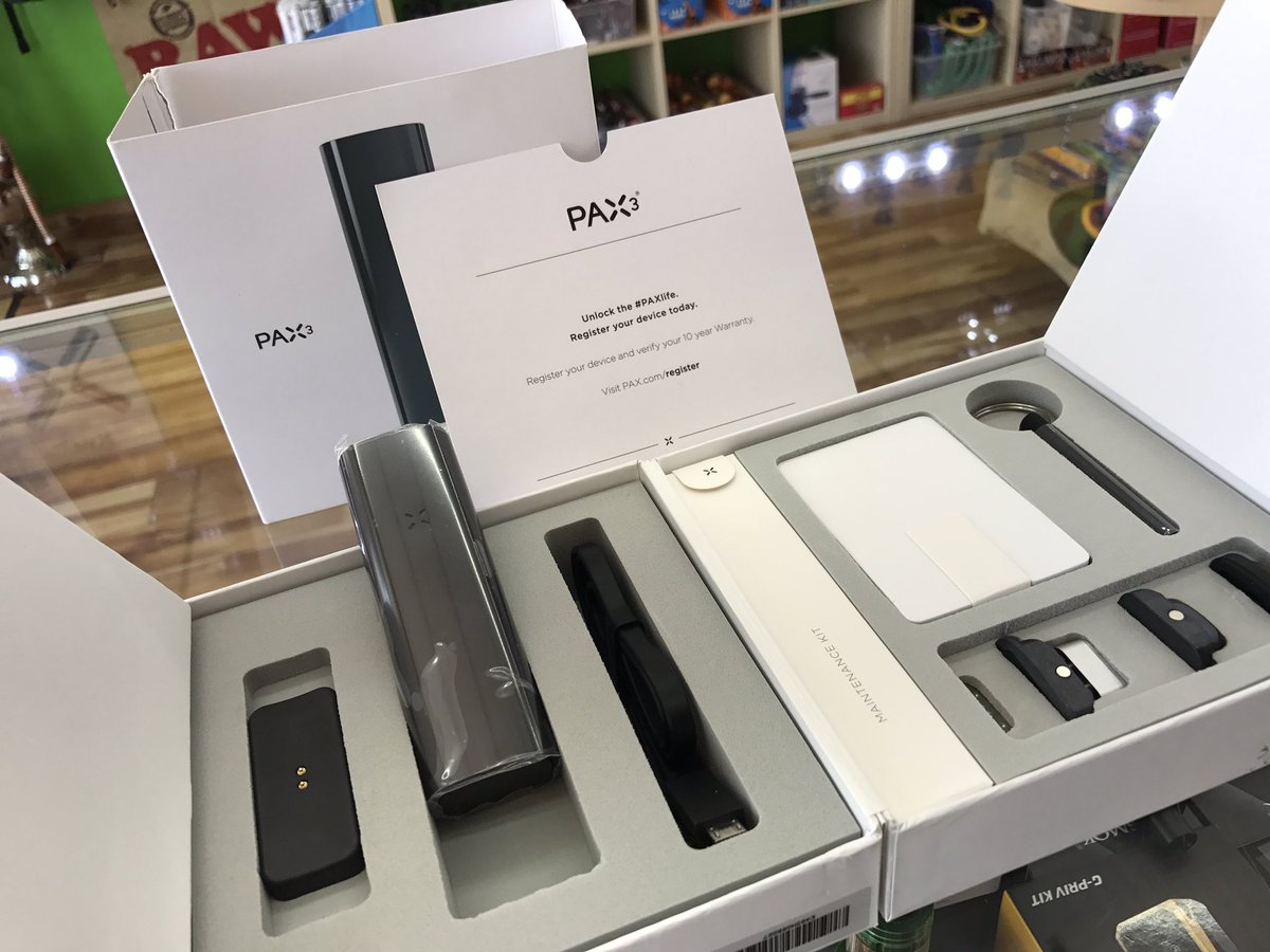 8thStSmokeShop's tweet photo. Elite dry herb and concentrate vaporizers in stock! #pax3 #odorless #vapor #miami #vapensmokeshop #8thst #cleansmoke #paxlife #paxvapor #mia https://t.co/91htxLmWWL