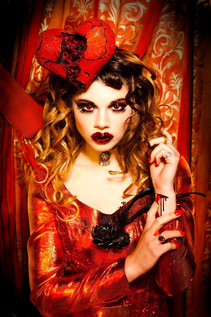 debrajayneart's tweet photo. Seven Deadly Sins #photography #project - #Lust #cornwall #art #makeupgoals #femmefatale #beauty #cornwall #kernow #nopain #shortfilm #love https://t.co/8hNG9ZsM5t