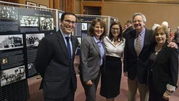 CTJewishLedger's tweet photo. Celebrating CT’s Jewish Heritage at the State Capitol https://t.co/1VNDBwqMyo #JFACT #ctnews https://t.co/1ftDs4KuR7