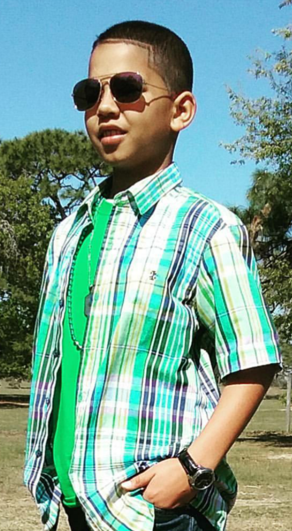 zekem07's tweet photo. #tbt #zeke #fashion #modeling #tweenfashion #goals #editorialmodel #jrmodel #hiphopmodel #tampa #miami #orlando #runwaymodel #dapper #swag 😀 https://t.co/8uBYdA8RKl
