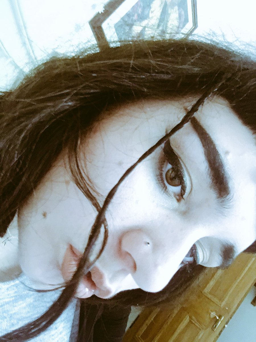 Heading oot to see my boysies <a href="/thebardogs/">The Bar Dogs</a> play at <a href="/thehugandpint/">The Hug and Pint</a> tonight! Gig hop hop hoppin'