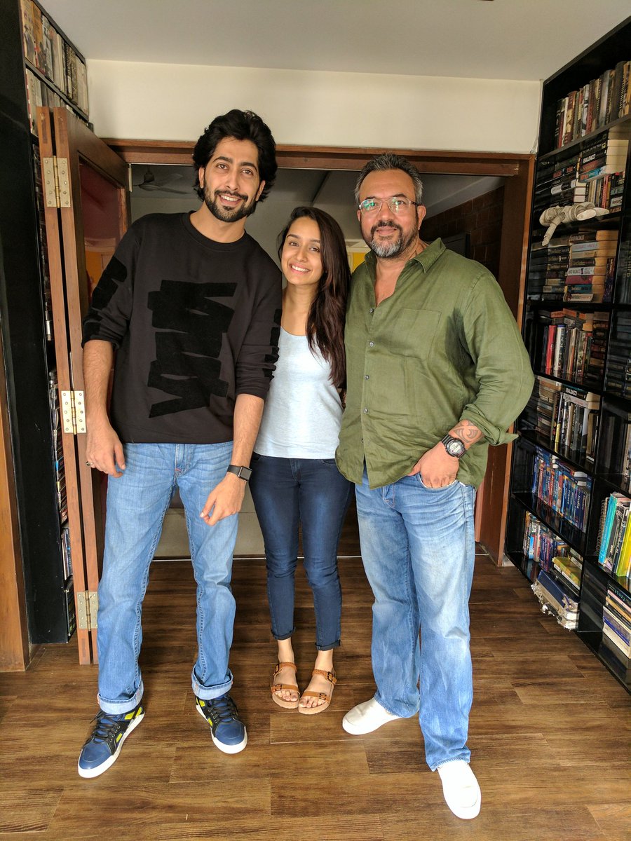MissMalini's tweet photo. Pretty impressed with your #baddass vibes! Good luck @ShraddhaKapoor! @haseenamovie #HaseenaParkarTeaser #InformalMeet https://t.co/d18vOtJuUJ