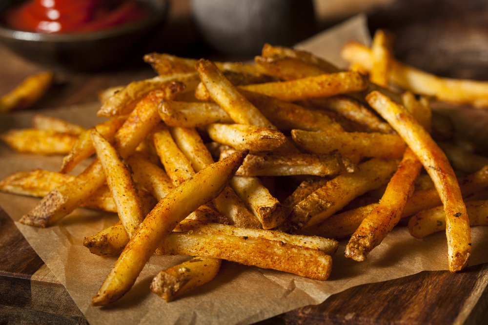 RELEVANT's tweet photo. An American tragedy: Fried potatoes linked to early death https://t.co/F3ocQjDxDf https://t.co/h58P43388g