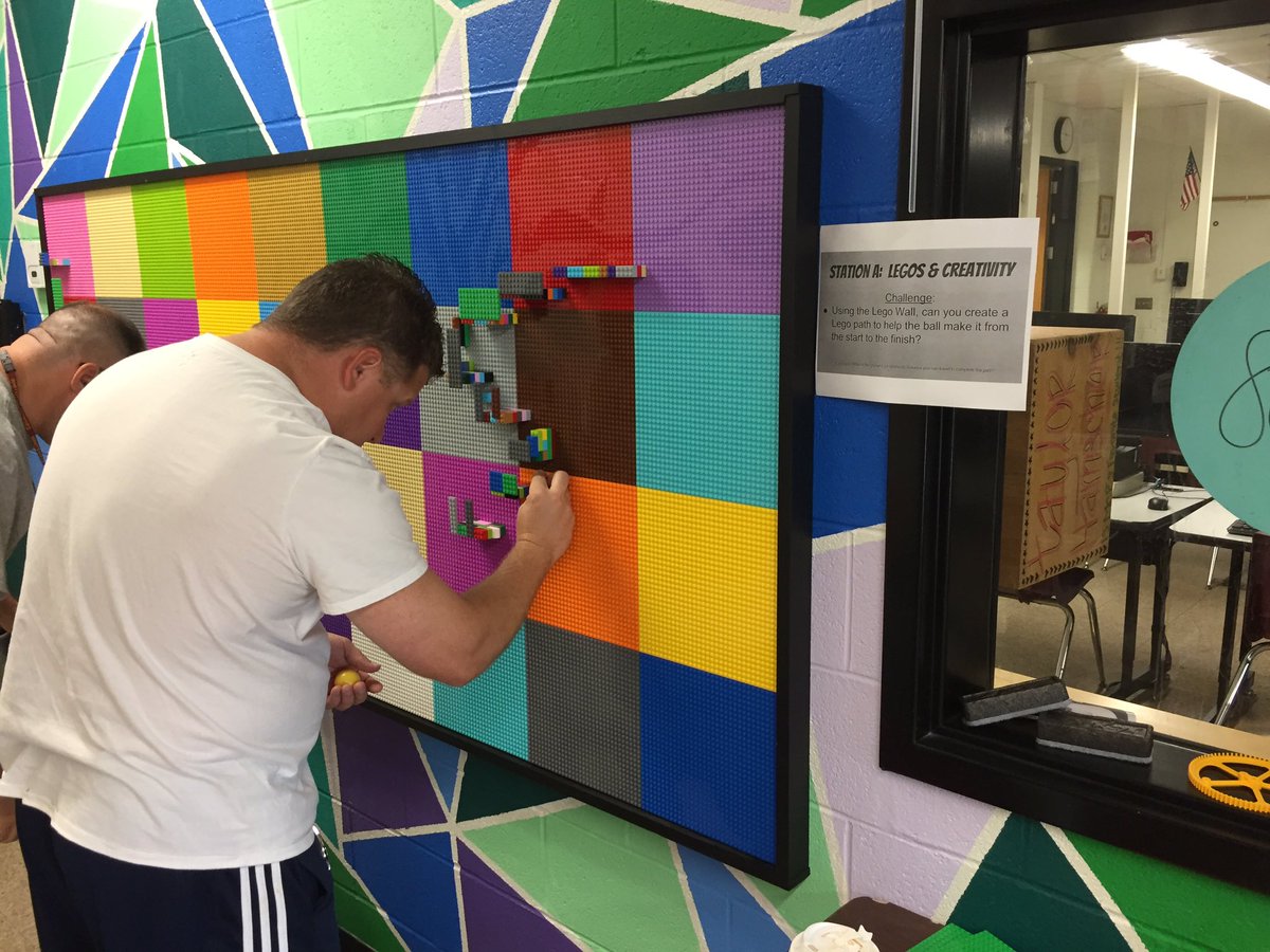 tonypangaio's tweet photo. Great day with @staufferdav exposing @WCSDZEPHYRS teachers to our Creation Station #makerspace https://t.co/RxsSwH6VBi