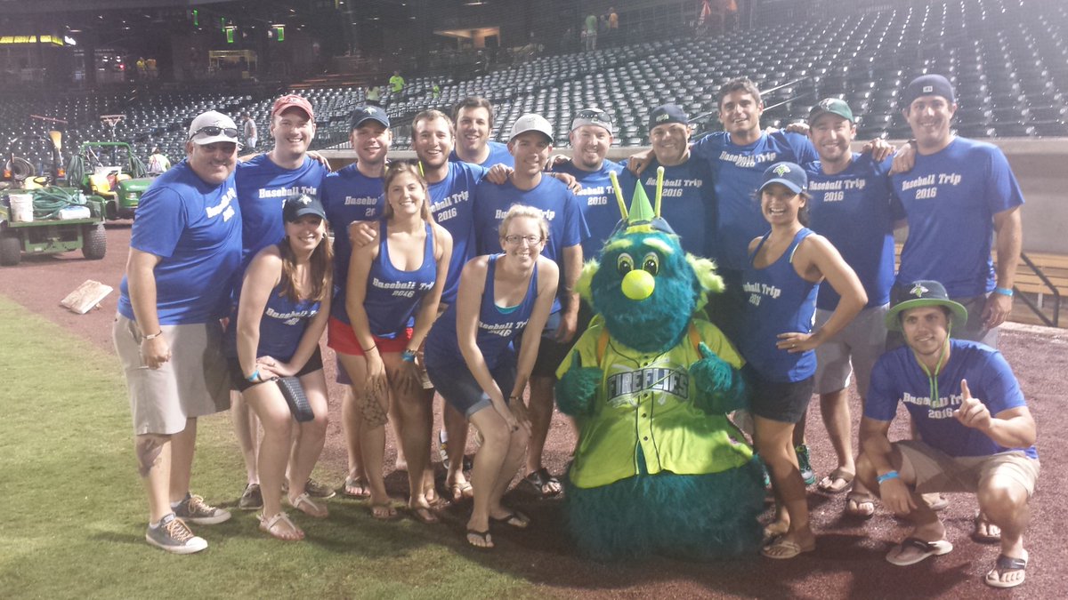 BaseballTrip_18's tweet photo. #TBT to #BBT16...ONE MORE DAY!! https://t.co/FOl5LGEuoU