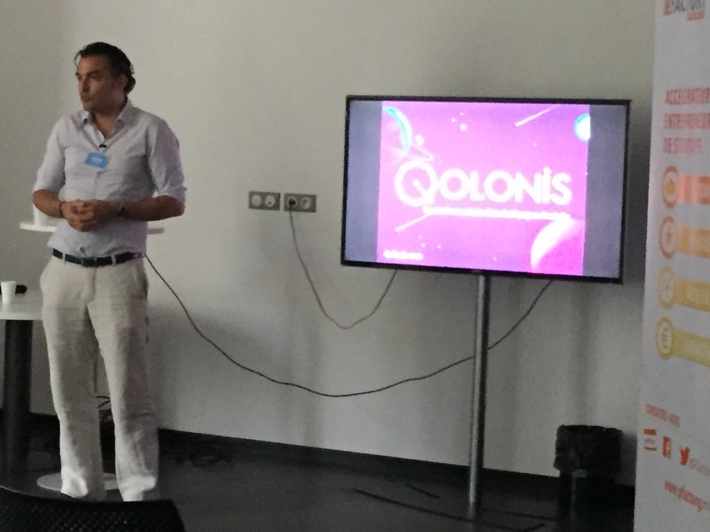 waynote_'s tweet photo. @QolonisGame @PfactoryFr #PitchParty à #CreaCannes
#Startup @QolonisGame Gamification de la relation Marque-produit / client https://t.co/2xsSog7EQW