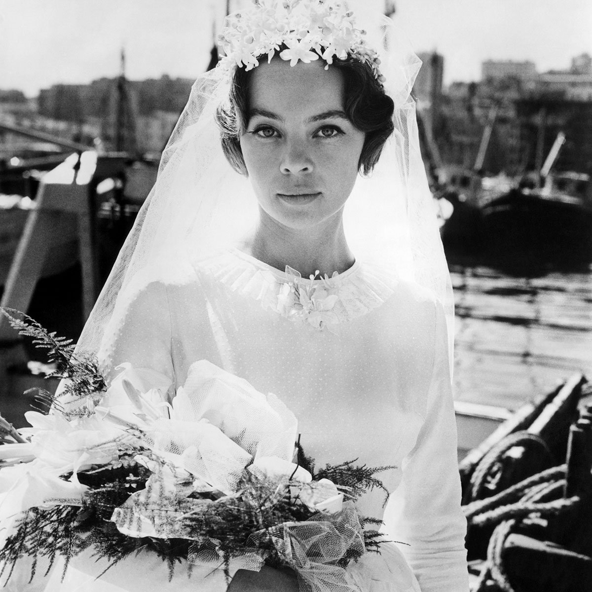 Wishing a happy 86th birthday to Leslie Caron, seen here in FANNY (\61) 