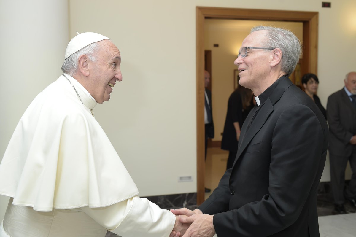 nd_news's tweet photo. In Rome, President Rev. John I. Jenkins, C.S.C., discusses challenges and opportunities for Catholic Church https://t.co/nEW356r5wy https://t.co/7BGIAKt435