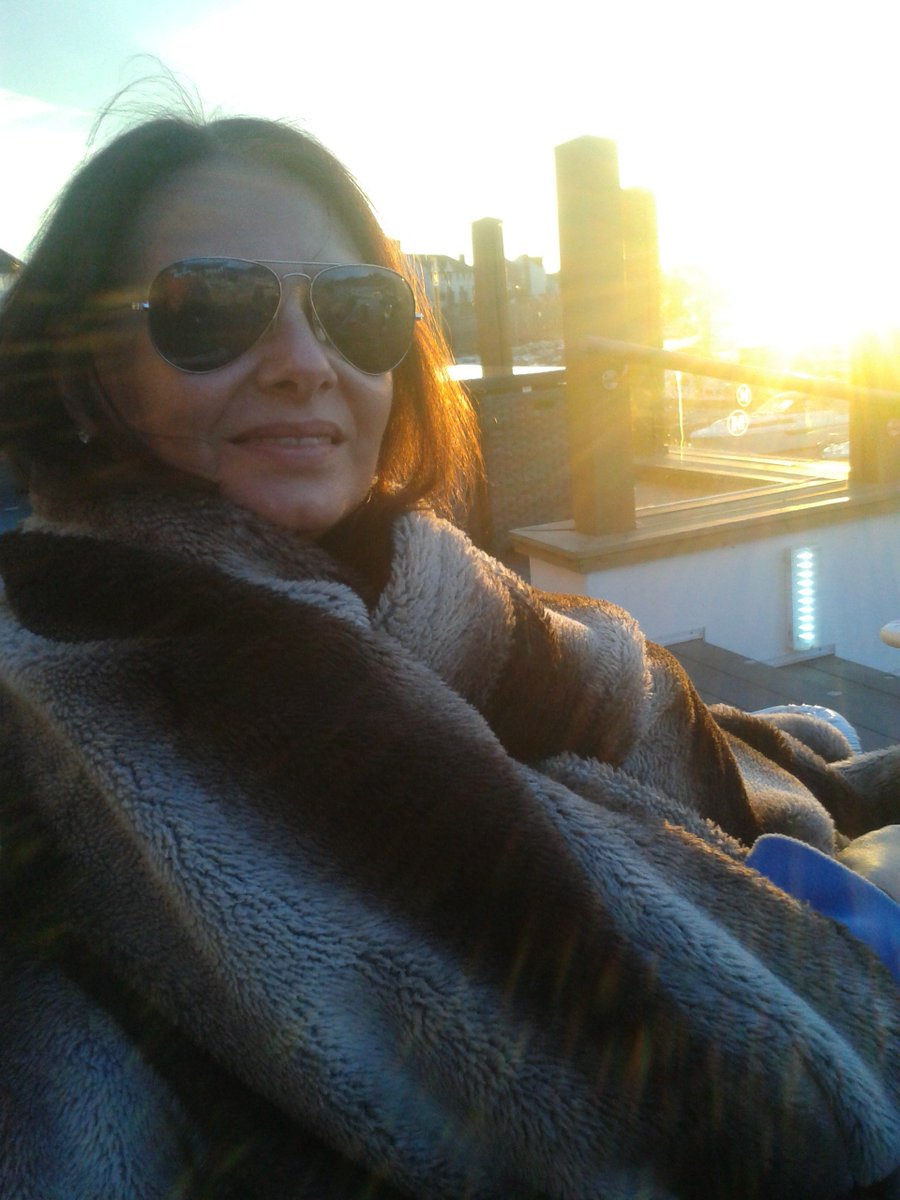 barbmc732_barb's tweet photo. Fabulous few days in Conwy #PerfectSunsets #TheMulberry https://t.co/6nl8wFHiyy