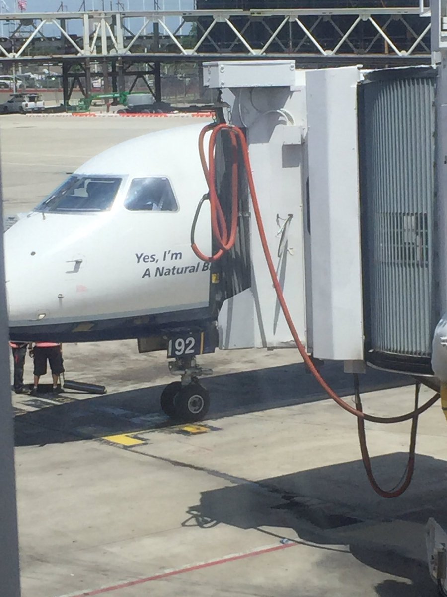 CathyAFerg's tweet photo. I agree @JetBlue.  Unfortunately, not my plane.  #GatelessinOhare https://t.co/DjNuEA1hB4