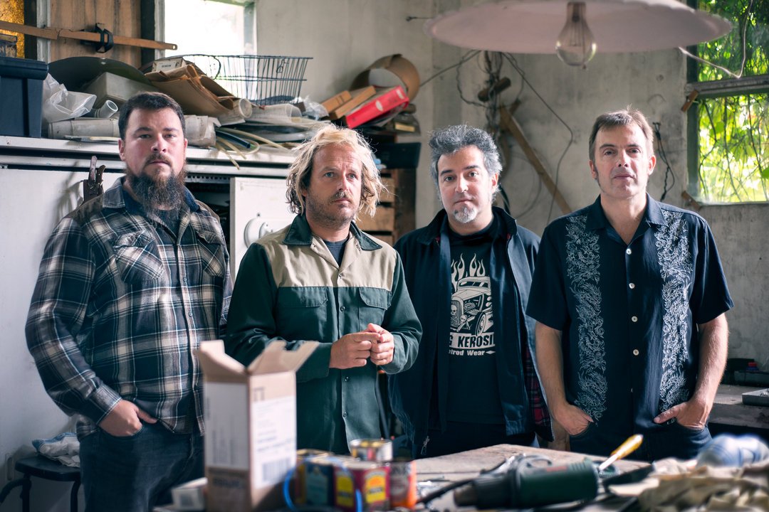 surfingthelerez's tweet photo. "El rock americano, también en castellano", Los Deltonos! Terédelos ás 19.15h no Escenario Pontevedra ao Vivo. Non vos perdades un clásico!! https://t.co/ImE6LjKxIR