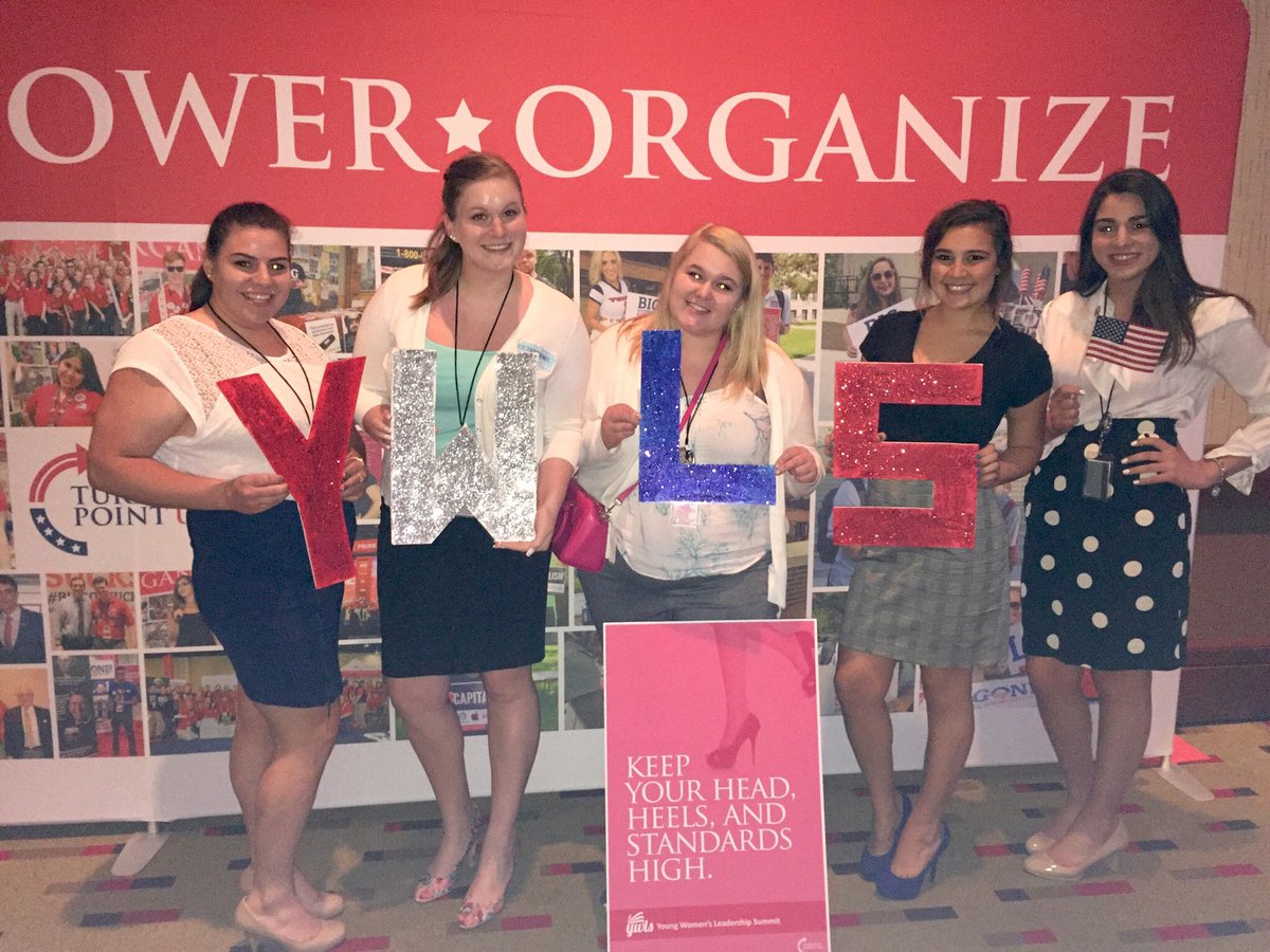 KadieBud's tweet photo. Not going to #YWLS2017 but lets have a tb to #YWLS2016 because I miss my girls ๐ https://t.co/P2MG4h38Yv