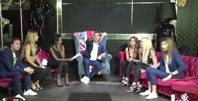 El s&aacute;bado a las 17,30 podr&aacute;s ver la repetici&oacute;n de #lanochepirata en lifetelevision.es 😘 https://t.co<a href="/tag/lanochepirata"class="tags"><span>#lanochepirata</span></a>