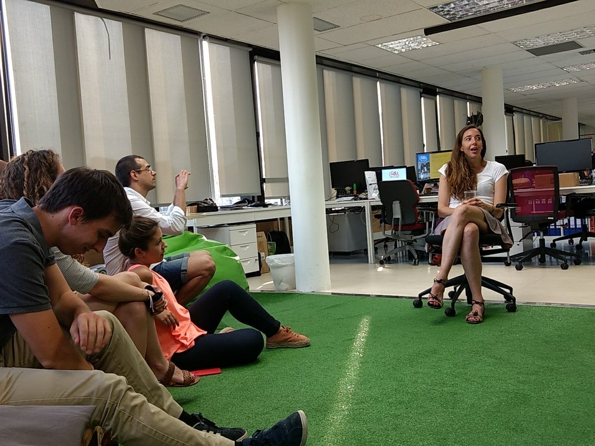 ulabox's tweet photo. Uno de los motivos de @CarlotaPiAmoros para decidir emprender fue para crear un lugar donde poder conciliar la vida familiar. #HulaTalks https://t.co/Ue2nzwynCB