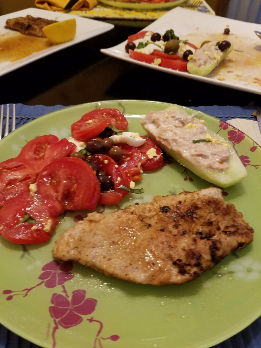 ErcTuti's tweet photo. Veal Scallopini, Tomatoes Mozzarella Salad and Cucumber with Tuna Mayo so easy to make for a light dinner https://t.co/mwUfUFAkBo