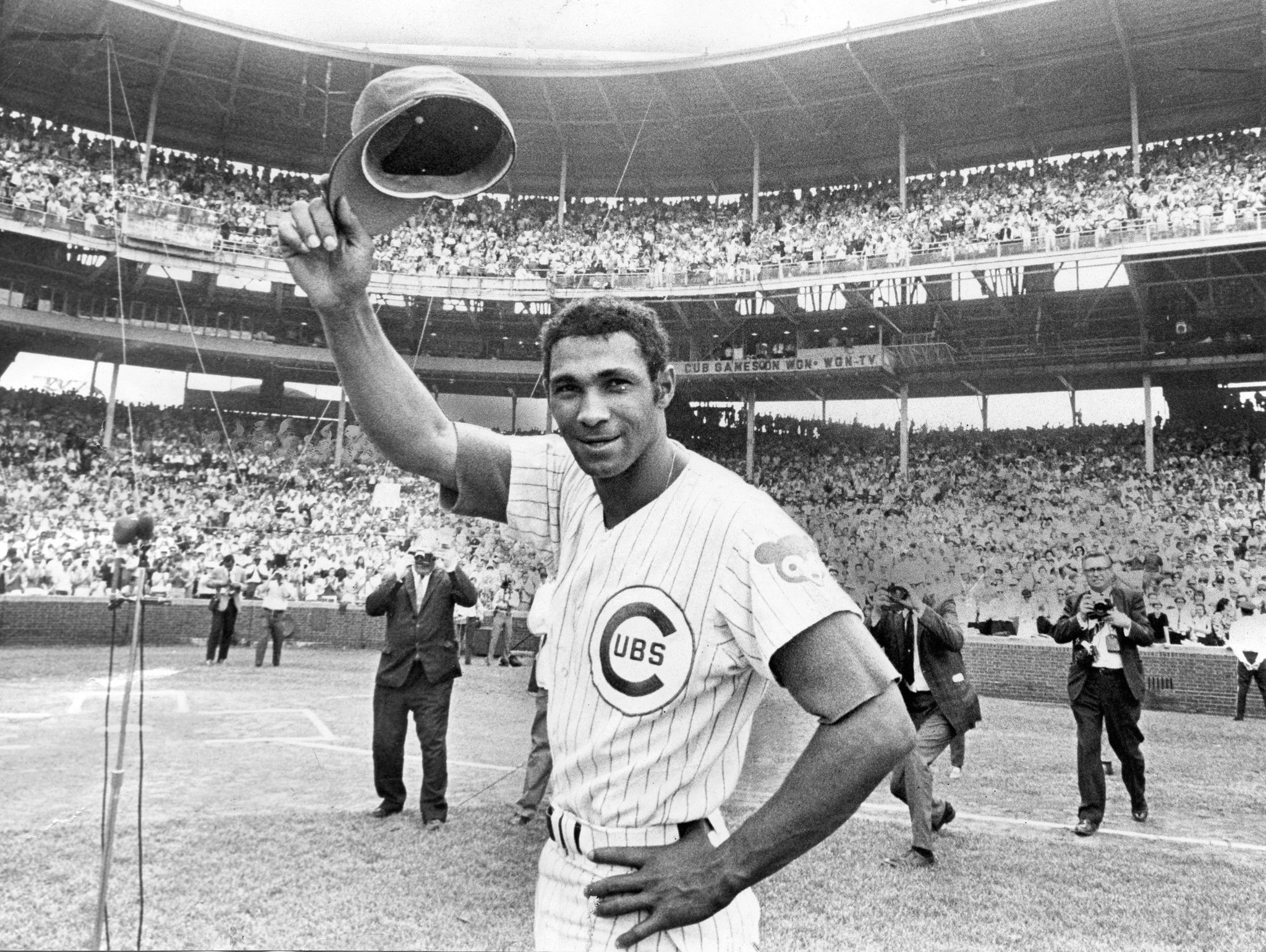 Happy Birthday to HOFer Billy Williams, who turns 79 today! 