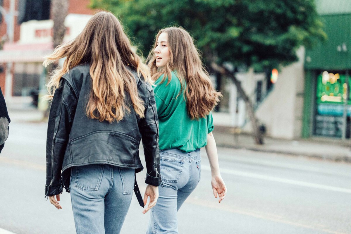 HAIMtheband's tweet image. Want You Back video✨ stay tuned