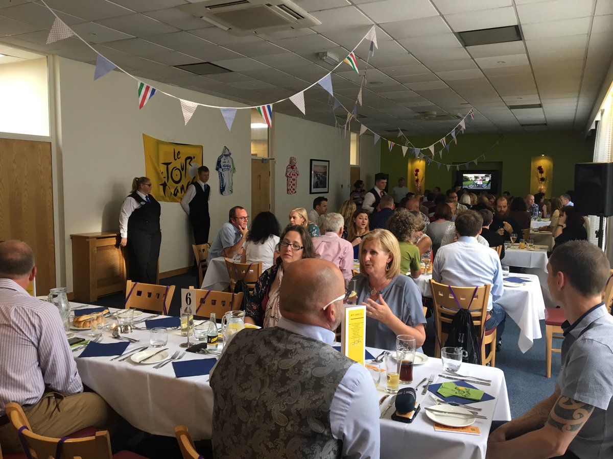 StratfordColl's tweet photo. A full house for the @CyclistsvCancer charity dinner tonight. A super event for an amazing cause 🚴♥️🍲 https://t.co/IELEq3VMkZ