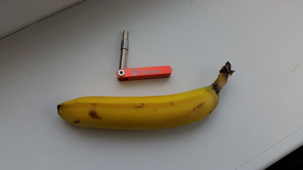 Get_TeleHex's tweet photo. This is why you should never have an excuse to be caught without a metric hex set. #TeleHex is 37g and the size of your finger! https://t.co/bvETqBJeI6