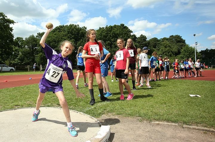 StMichaelEastPE's tweet photo. Some of the photos from yesterday's competition, from the Bracknell Forest website. https://t.co/eF3S3W4u4N