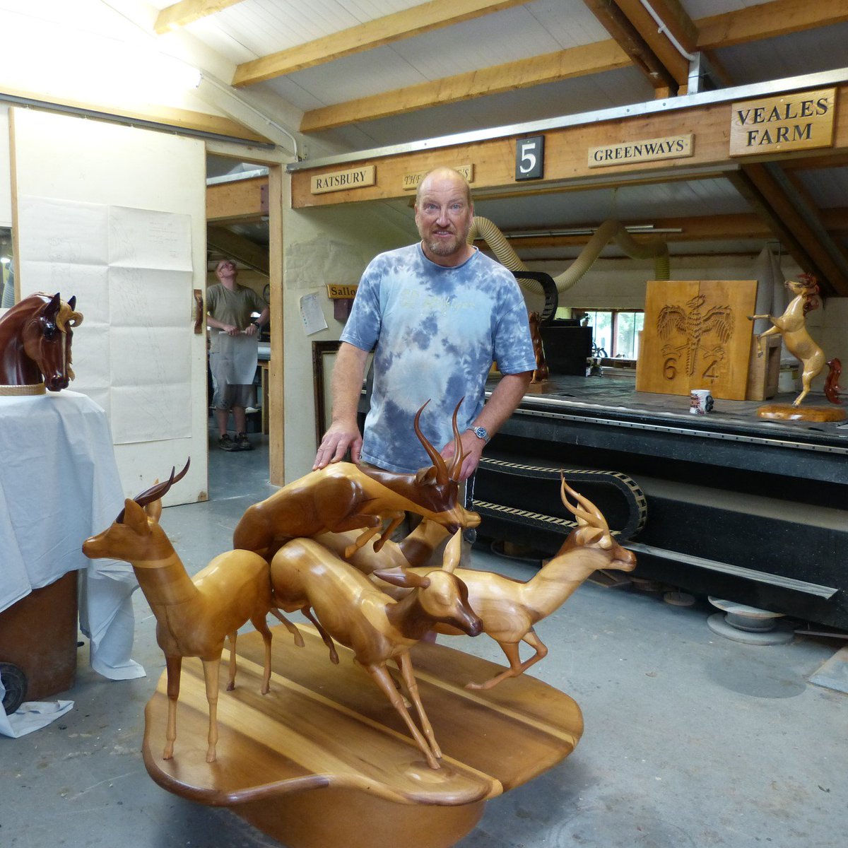 JustBiUnow's tweet photo. Don't miss Roy Clayton at Bethersden @SEOpenStudios @TenterdenTown @visitashtent @tenterdenkent #art #woodworking #sculpture https://t.co/KknlYTTjvT