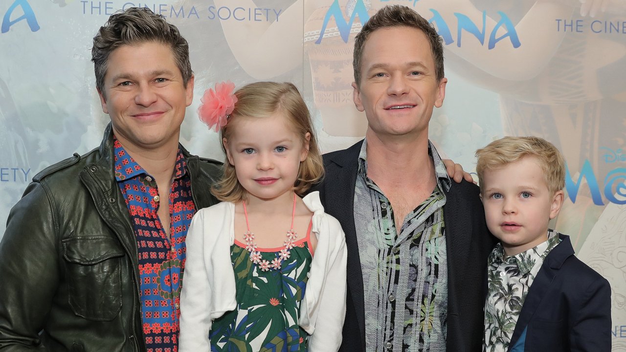 Happy birthday, Neil Patrick Harris ( Have a wonderful day with your beautiful family. 