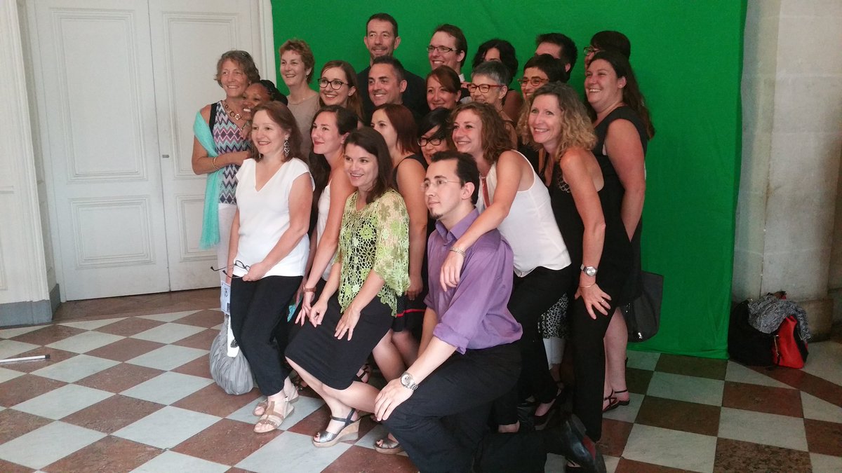 IAEFRANCE's tweet photo. Les équipes de l'@IAEPAUBAYONNE et de l'@IAE_Montpellier viennent d'arriver au Musée des Tissus à #Lyon pr le gala. #AgoraIAE @MTMADLyon https://t.co/5xoSa0qBYi