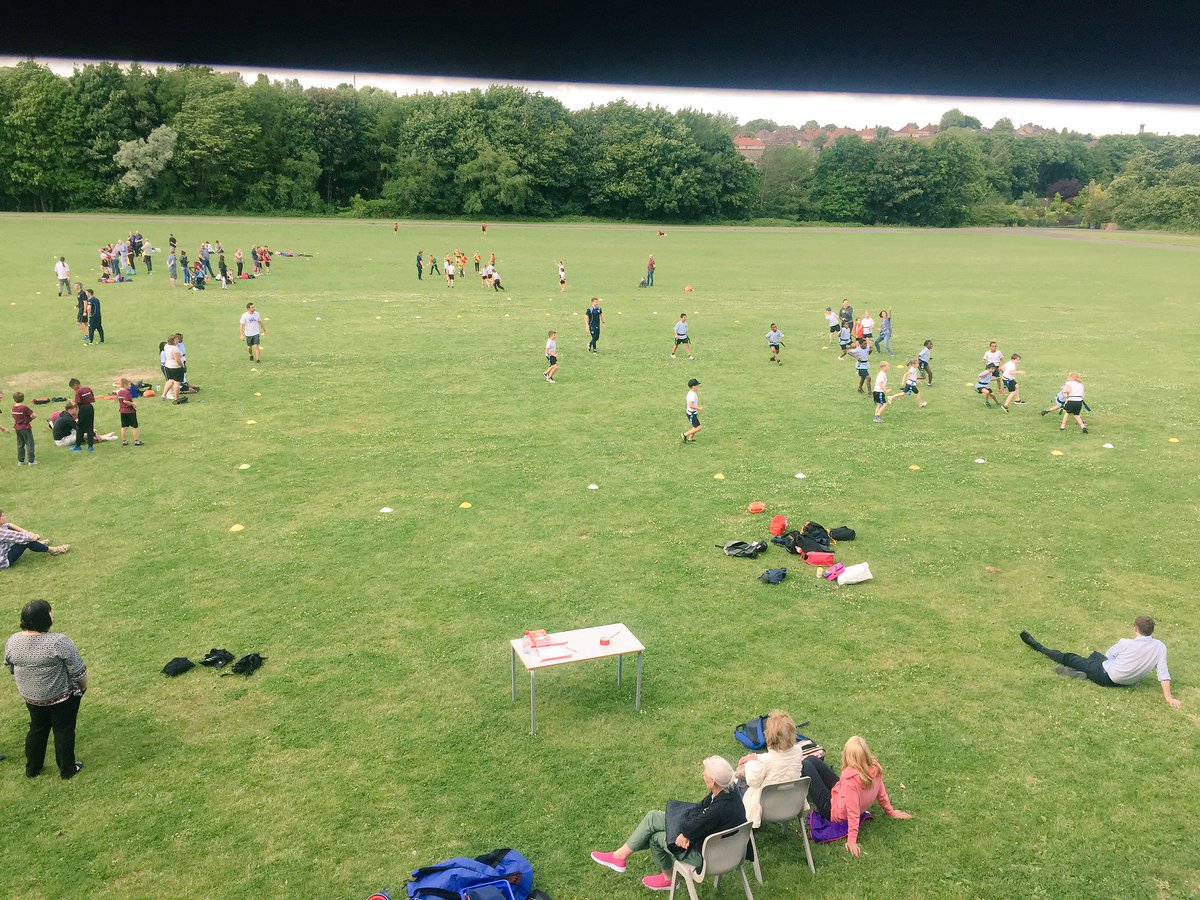 ArchesSSP's tweet photo. Amazing @SkyTryRL festival tonight at @ForgeValley with 120 Y3/4 pupils! Thanks to @INCLUDEfound &amp; @SheffieldEagles for support! @HawksARLFC https://t.co/M4CCdrYZ0X