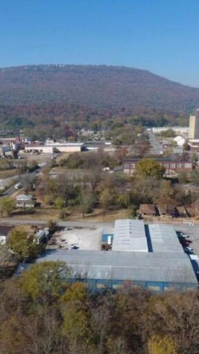 valley_machine's tweet photo. Here's a drone view of our facility in beautiful #Chattanooga. #drone https://t.co/bC1i8gtOTK