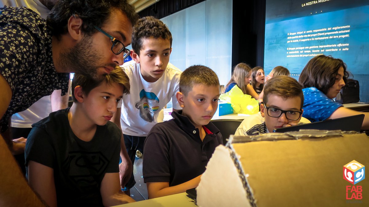 FabLabBo tweet picture