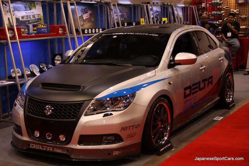 Tuning suzuki. Сузуки Кизаши обвес. Suzuki Kizashi stance. Suzuki Kizashi в обвесе. Suzuki Kizashi тюнинг.