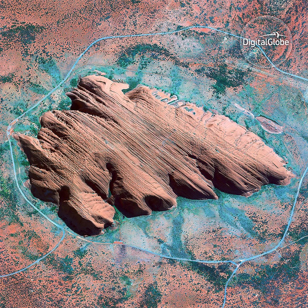 vantortech's tweet image. Uluru, or Ayers Rock, a UNESCO World Heritage Site, captured by #WorldView2. #NaturePhotographyDay