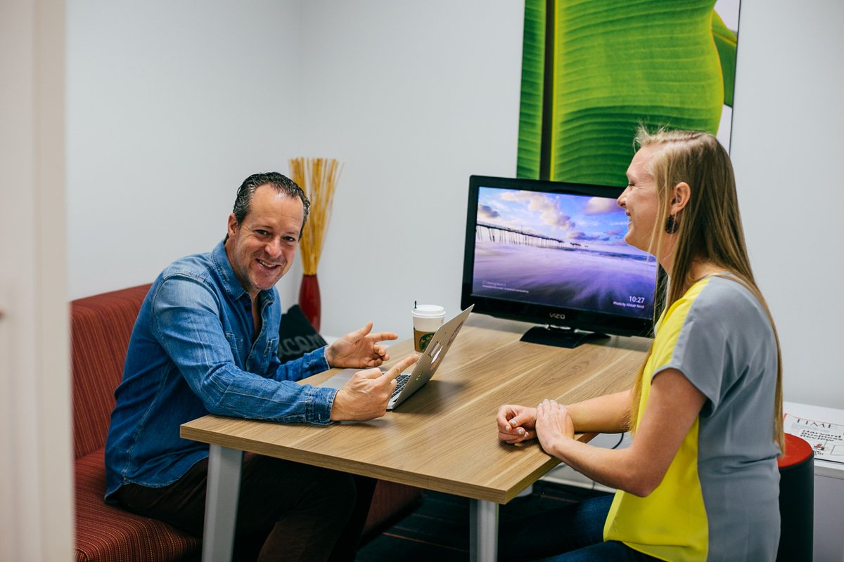 LinkCoworking's tweet photo. Private office alert! We have availability in a 3 person office at #LinkToo starting in July! Who needs a place to work? #atx #privateoffice https://t.co/p7WPZ0OoCJ