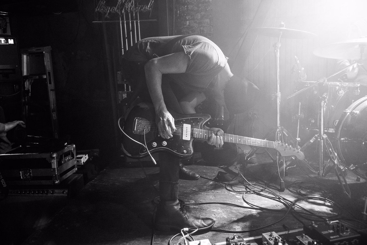 TELESKOPES's tweet photo. Bend it like #beckham #Stereocilia is out now! 📷 by ever so talented @PriscillaCScott #labands #teleskopes 👂🏻https://t.co/Jt2HwN1aek👂🏻 https://t.co/TqyIyBZ1Fa
