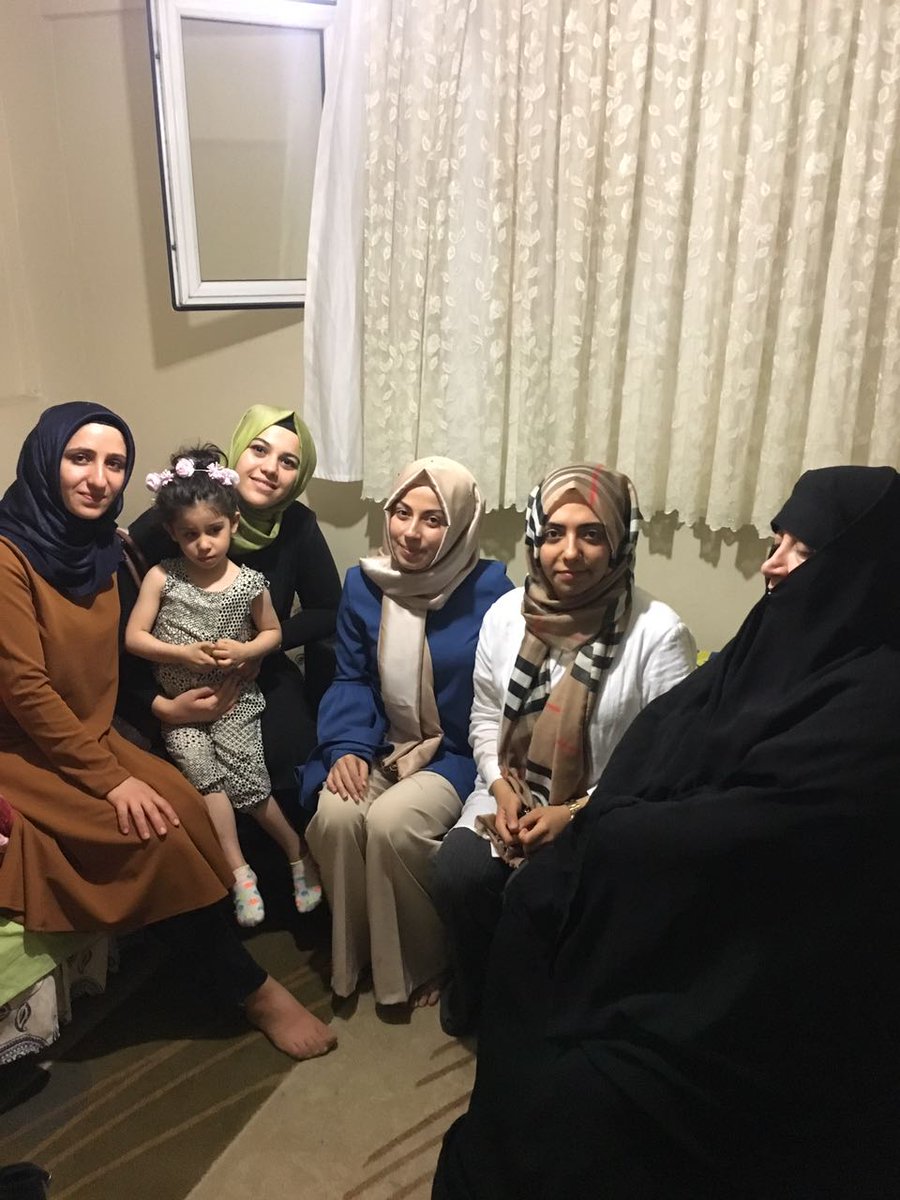 Bir Ramazana daha kavuştuk ve bir Ramazanda daha dertlere ortak olmak ve çözüm aramak için uğraştık..
Allah bizleri doğru yoldan ayırmasın