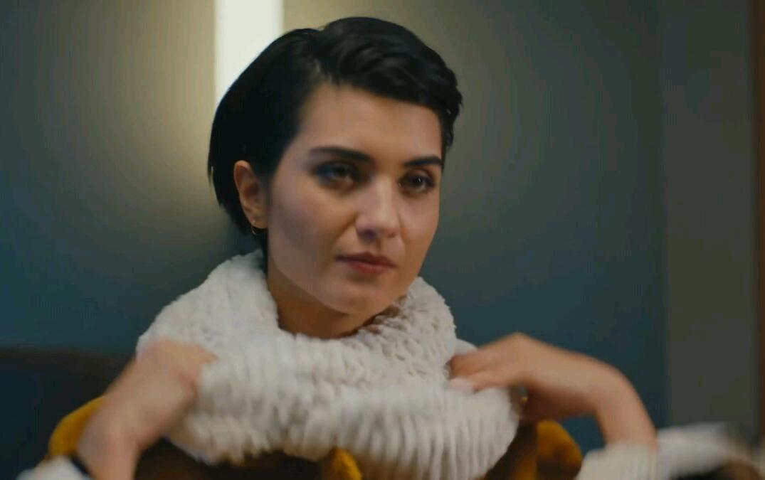 EmilyArce15's tweet photo. Sühan Korludag 👑 #vedaetmeden #CesurveGüzel  #tubabüyüküstün #CeSüh 😘 https://t.co/zjCjVNtCs6
