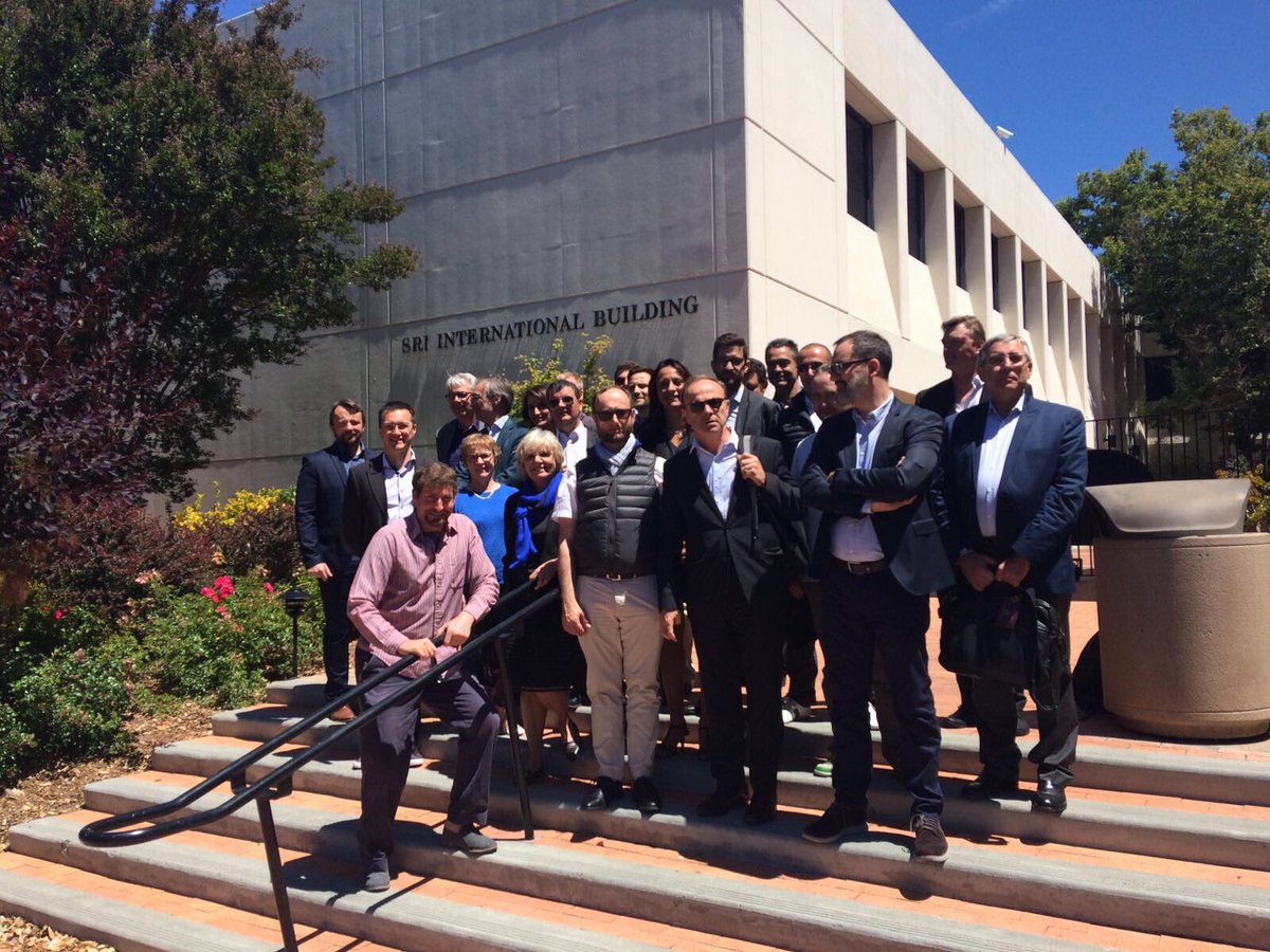stephanverin's tweet photo. Super visite au centre de recherche de Stanford nombreuses innoations @BF_P2C #iptex @afrpc @SRI_Intl https://t.co/wUF25Yp9CC