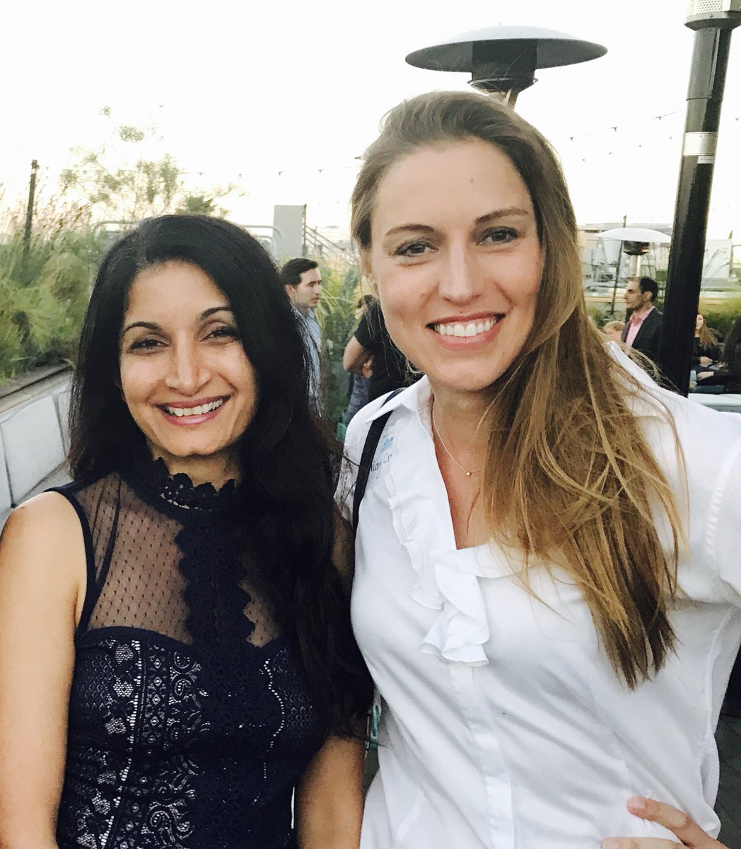 HiliaryC's tweet photo. Thank you, @bluetopaz, for galvanizing the LA digital health community at our @health2con event last night - as always, honored and inspired https://t.co/id37zgySrN