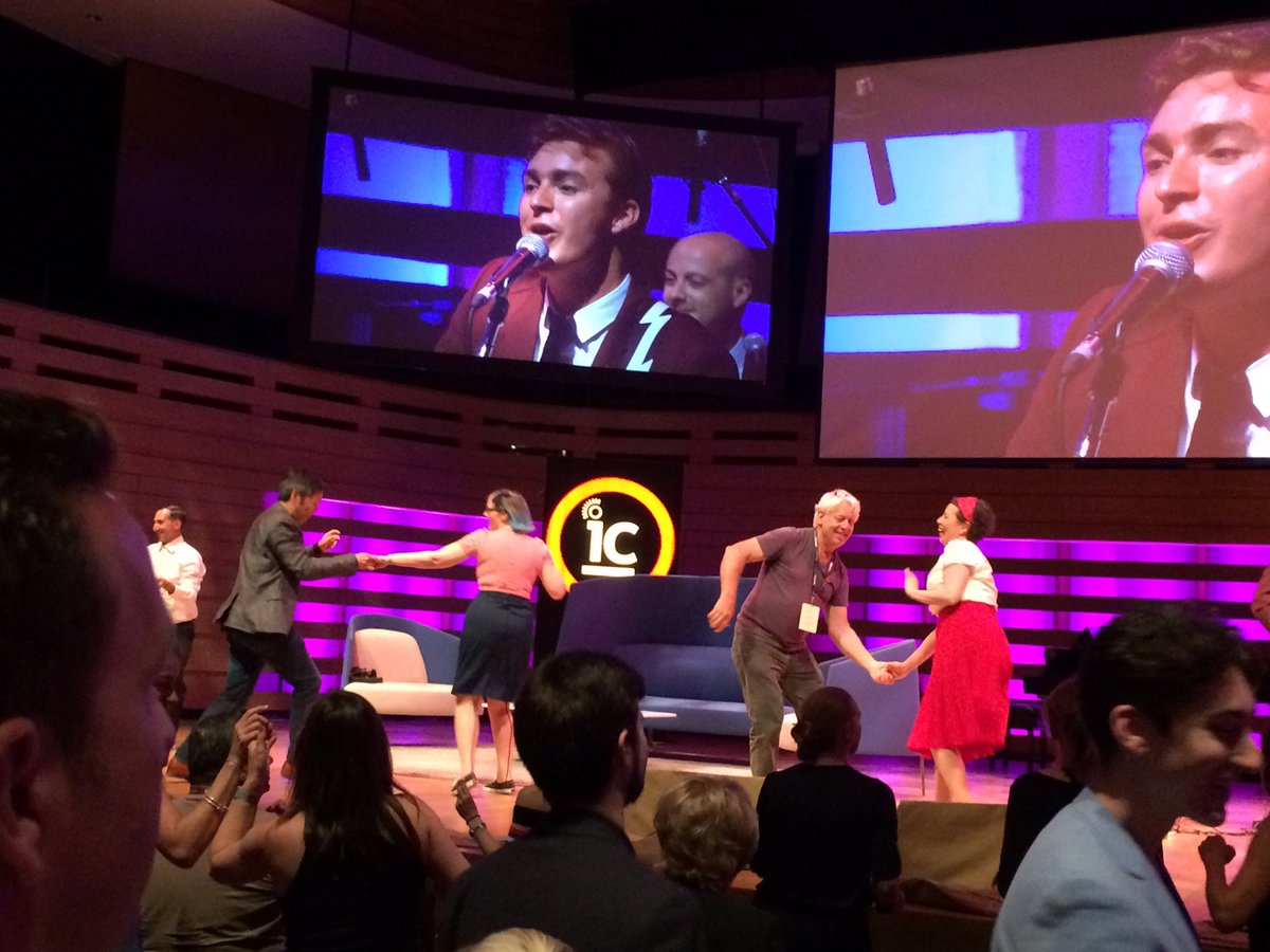 JonGauthier's tweet photo. The @thedreamboats jazzed up the crowd & got people dancing! to end the day see ya tomorrow morning @ideacity #ideacity #chaideacity https://t.co/2KnE7m3cPO